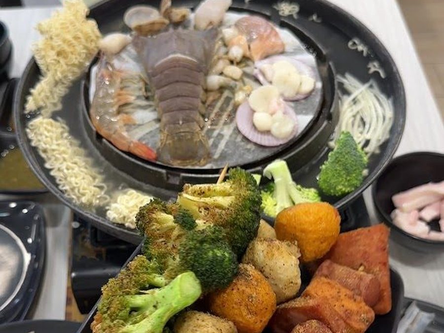 Best Hotpot and Steamboat Buffets in Singapore 2026: 10 Picks