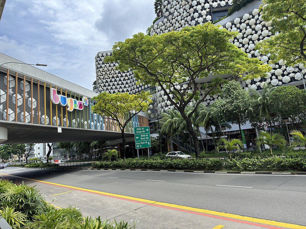 Bugis+